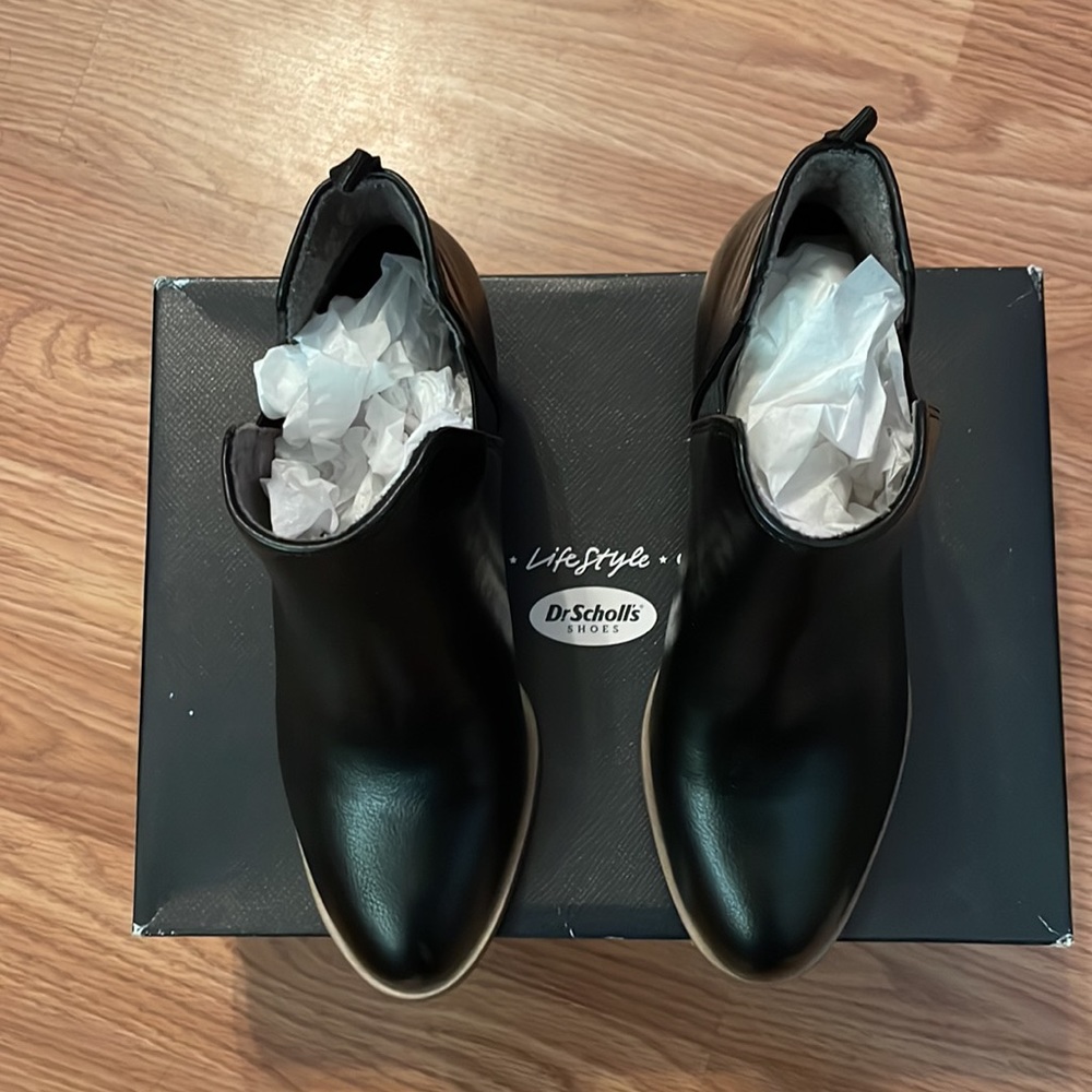 NWT- Dr. Scholl's Shoes Women's Teammate Ankle Boot, size 6 - Picture 6 of 11